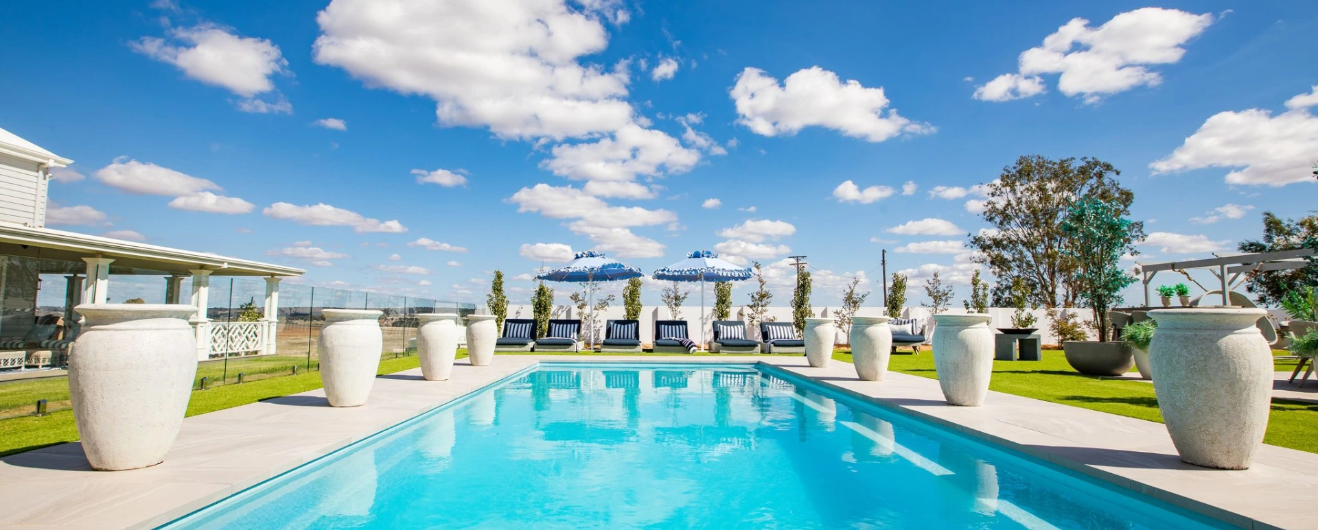 Choosing Your Swimming Pool: Creating Your Perfect Backyard Aesthetic